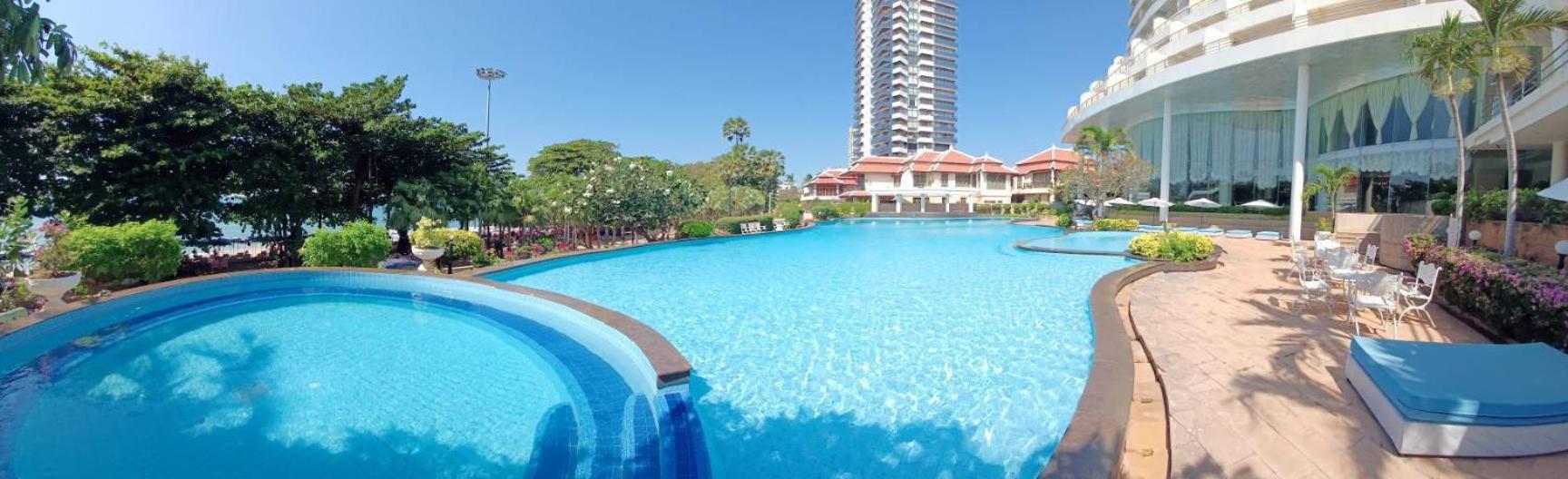 Adriatic Palace Hotel Патая Екстериор снимка