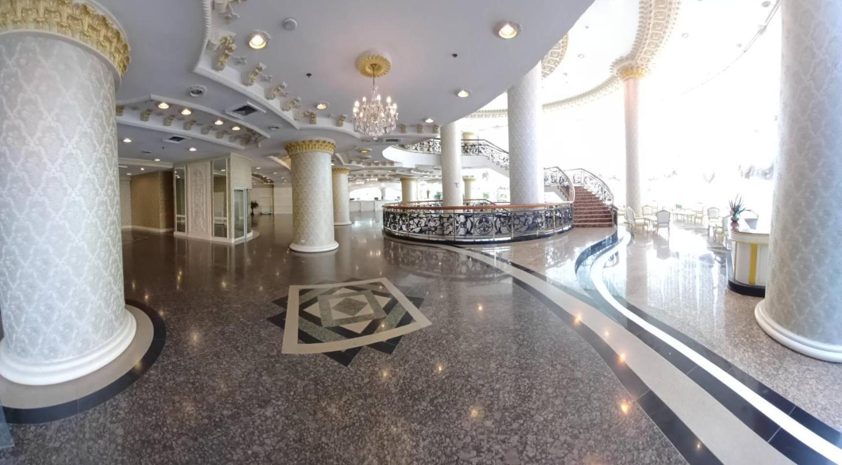Adriatic Palace Hotel Патая Екстериор снимка