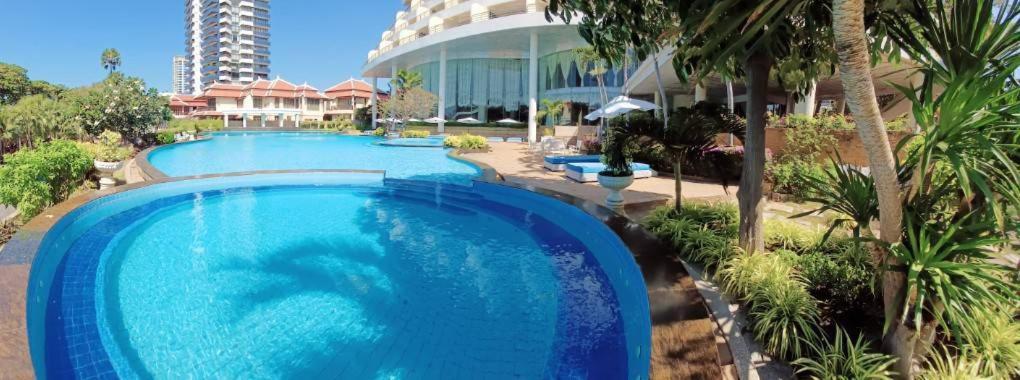 Adriatic Palace Hotel Патая Екстериор снимка