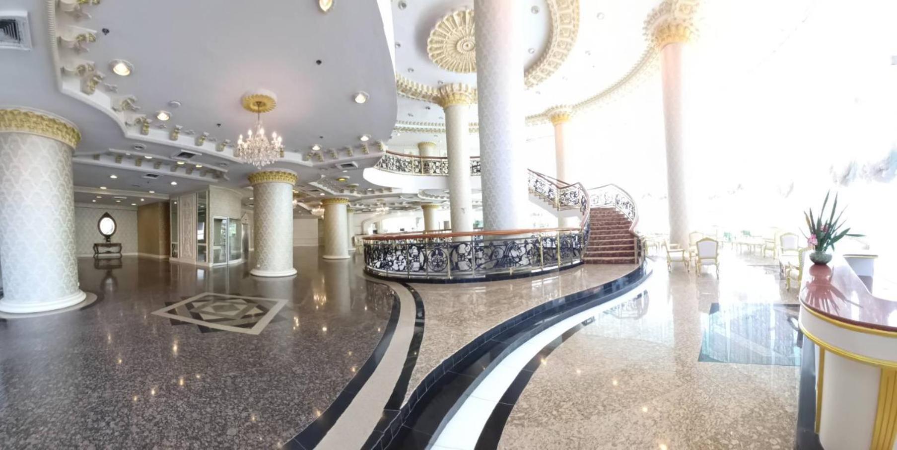 Adriatic Palace Hotel Патая Екстериор снимка