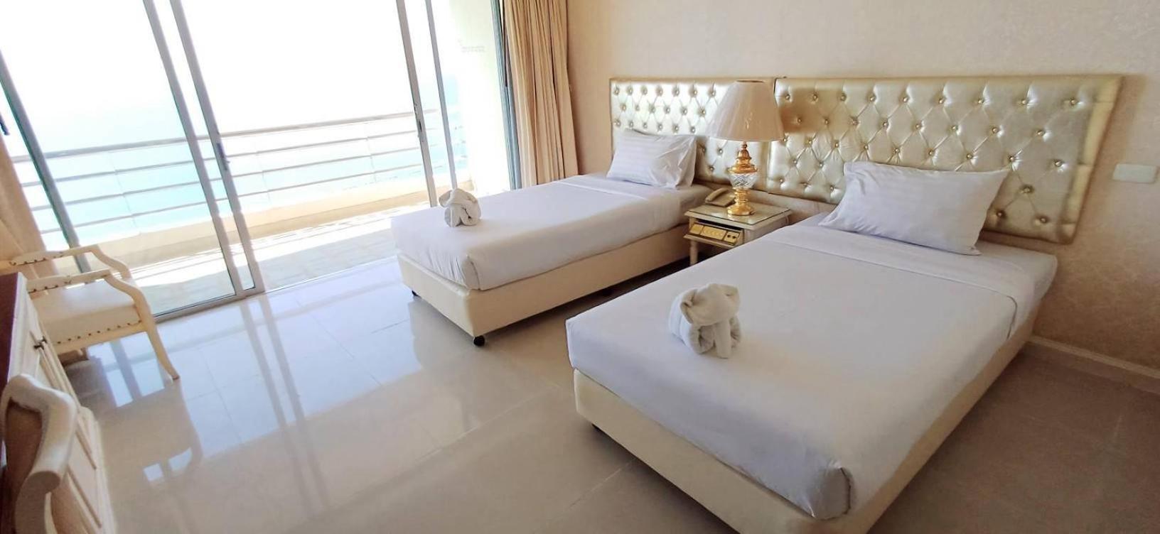 Adriatic Palace Hotel Патая Екстериор снимка