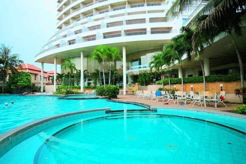 Adriatic Palace Hotel Патая Екстериор снимка
